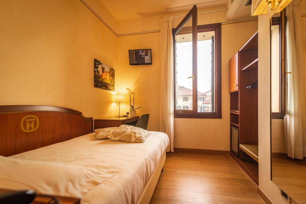 Hotel Alla Torre Castelfranco Veneto Exterior foto