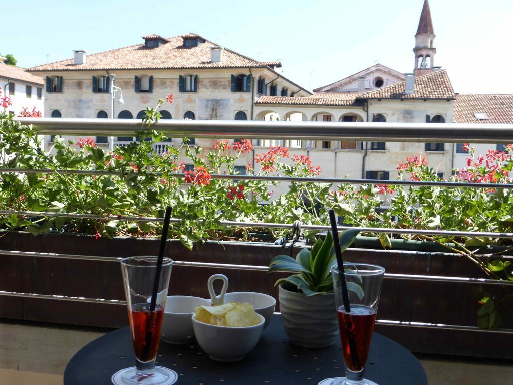 Hotel Alla Torre Castelfranco Veneto Exterior foto
