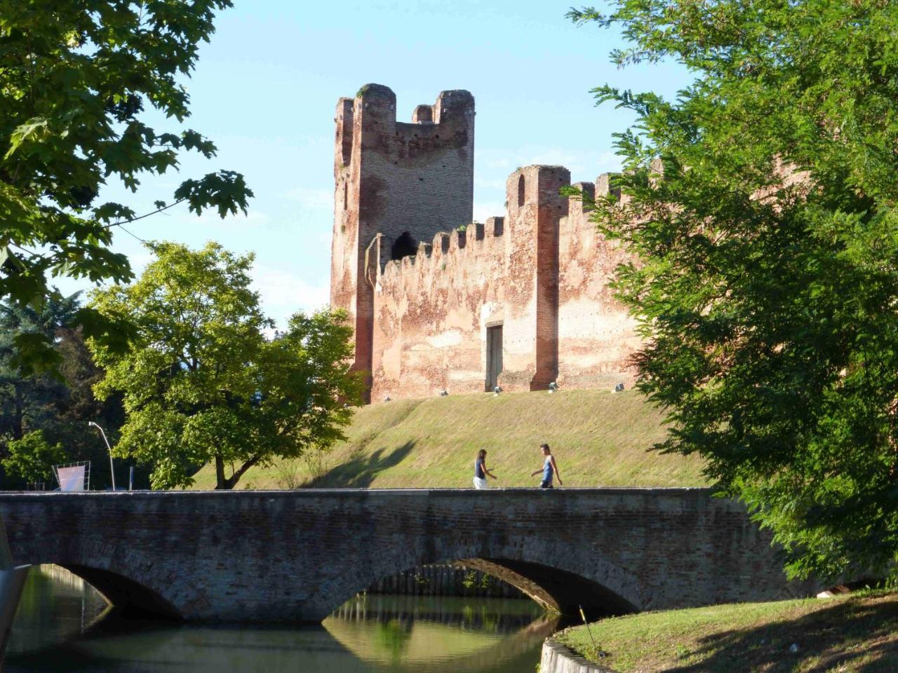 Hotel Alla Torre Castelfranco Veneto Exterior foto